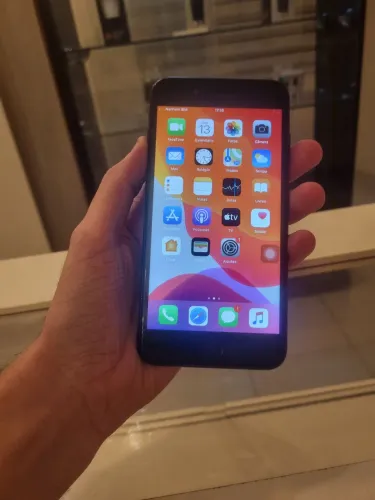 iPhone 7 Plus - 32gb