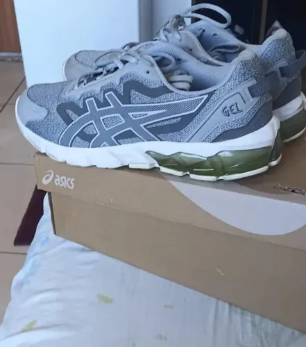 Tênis Asics gel N40