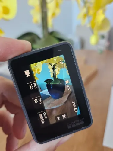 Vendo Gopro Hero 6 Black - Usada (com acessórios)