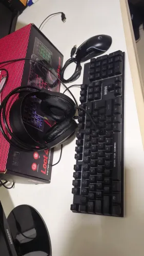 Kit Mouse, Teclado e Headset Gamer