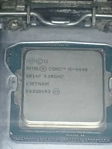 DDR3 Processador Intel Core i5 4440 Socket LGA 1150 / 3.1GHz / 6MB - OEM