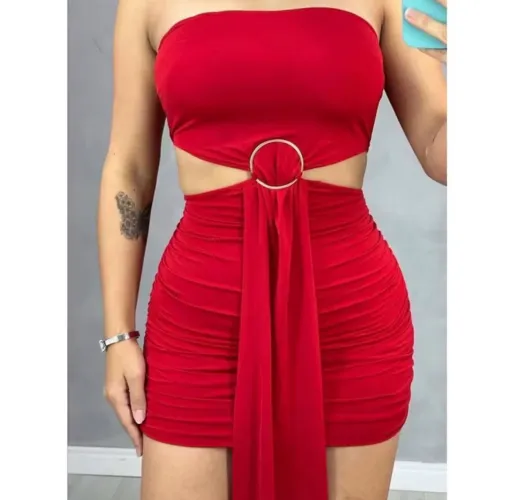 Vestido vermelho ?