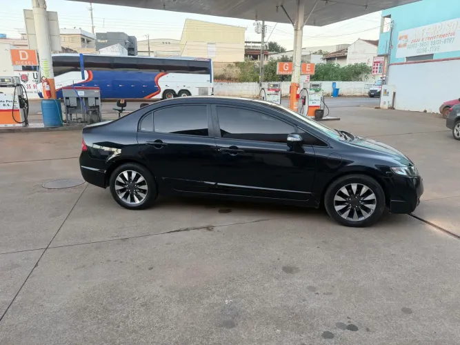 Honda Civic Sedan LXS 1.8/1.8 Flex 16V Aut. 4P 2008