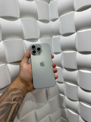 iphone 15 pro max 256 nunca aberto