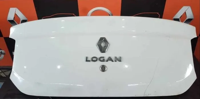Tampa de mala Logan 2014/2022