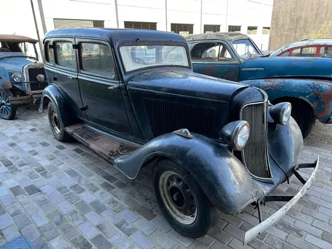 Plymouth 1934 6cc ?cola de pato?