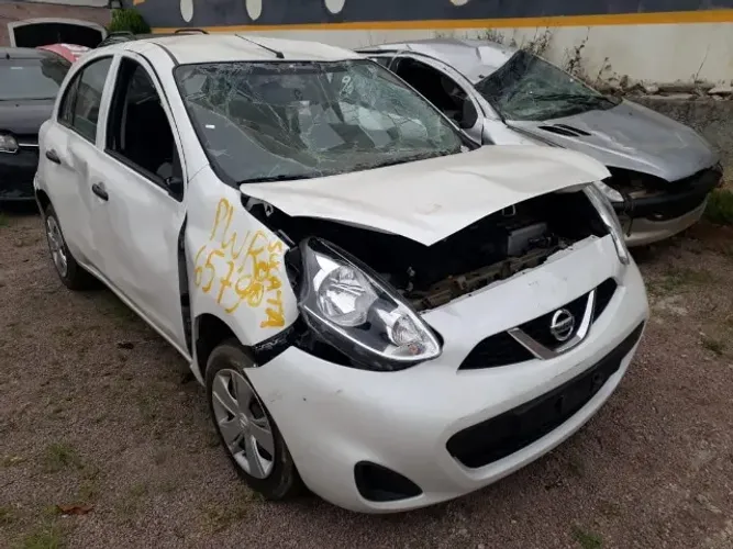 Parachoque Dianteiro Nissan March 2015(Recuperado)