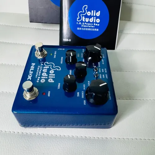 Pedal NUX Solid Studio - Simulador de Amplificador