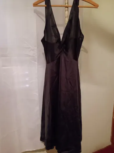 Camisola midi marca De Millus - cor preta - tamanho P - sem uso