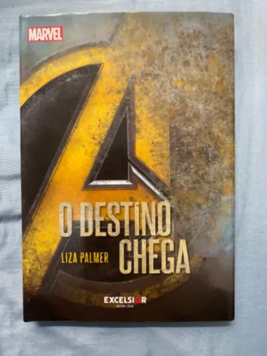 Livro Marvel - O destino chega - Editora Excelsior