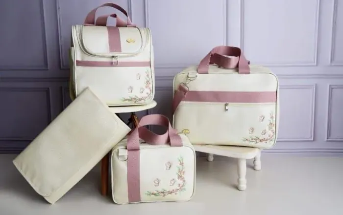 Produto NOVO - Kit de Bolsas para Bebê Térmica e Impermeavel- Luxo e Estilo 