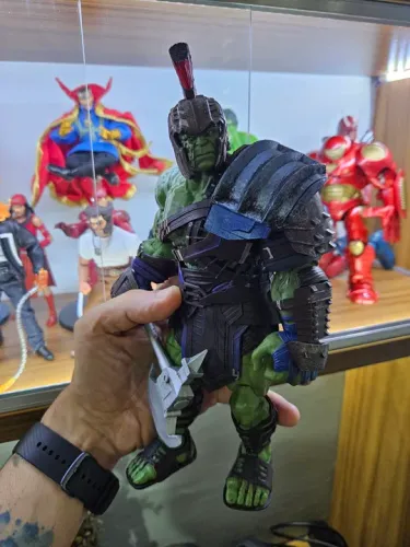 Hulk Ragnarok Diamond Marvel Select - Figura de Ação Colecionável