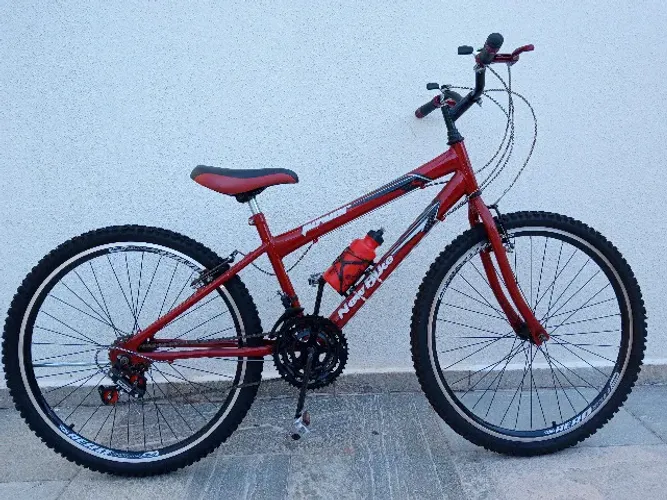 Bicicleta MTB Aro 26 Vermelha, Câmbio de 18 Marchas
