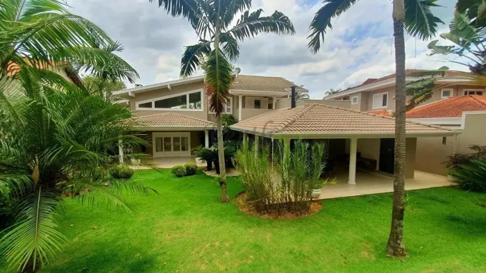 Casa à Venda no Condomínio Arboreto dos Jequitibás, Sousas - Campinas/SP