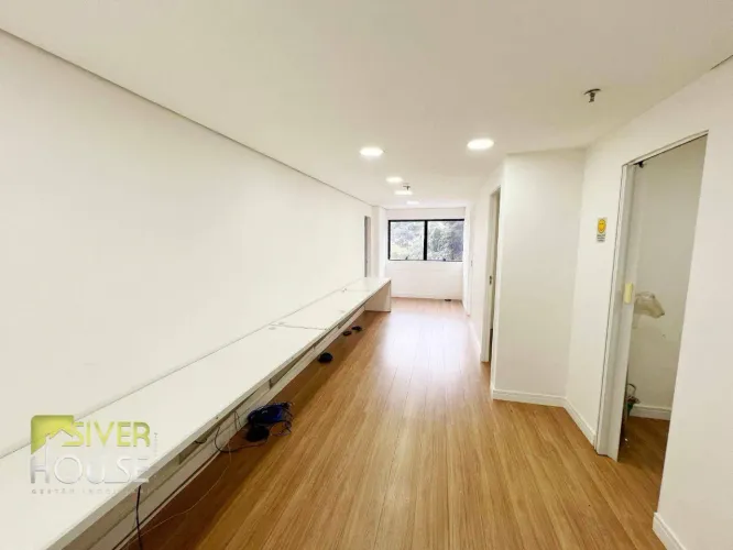 Sala para venda no metrô Sao Judas