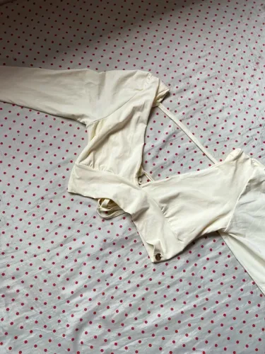 Cropped manga longa 