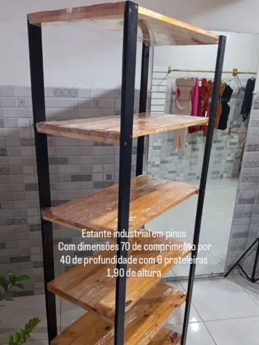 Vendo estante industrial em pinos