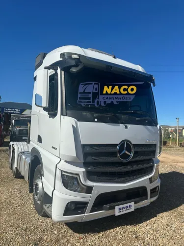 Mercedes Benz 2651 ano 2022.