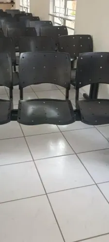 Longarina de três lugares 