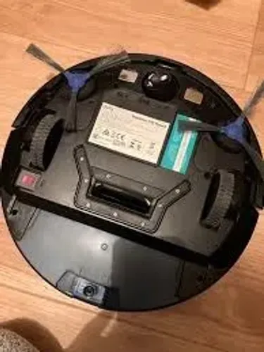 Robô Aspirador que passa pano Eufy G10