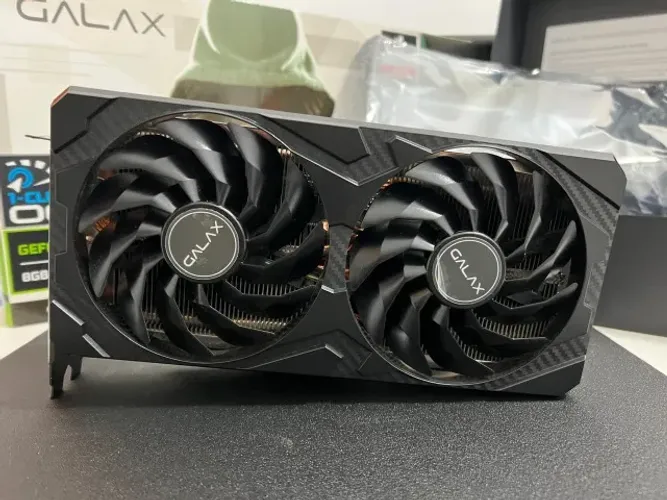 Placa de Vídeo Galax RTX 3070 1-Click OC LHR 8GB - Excelente estado, com caixa original