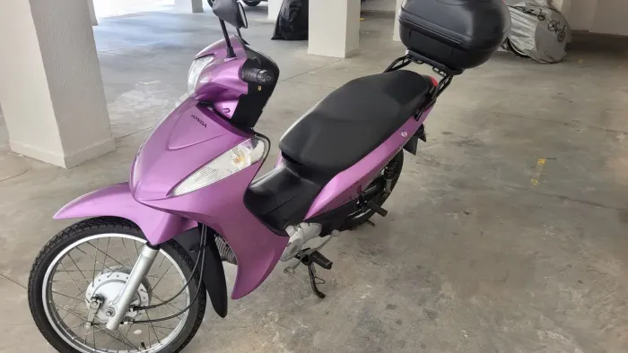 Vendo biz com baixo km original