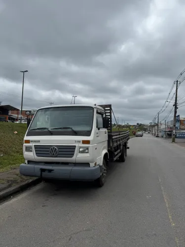Caminhão VW 7.110