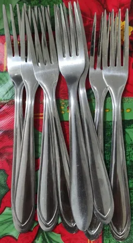 Garfo De Mesa em Aço Inox