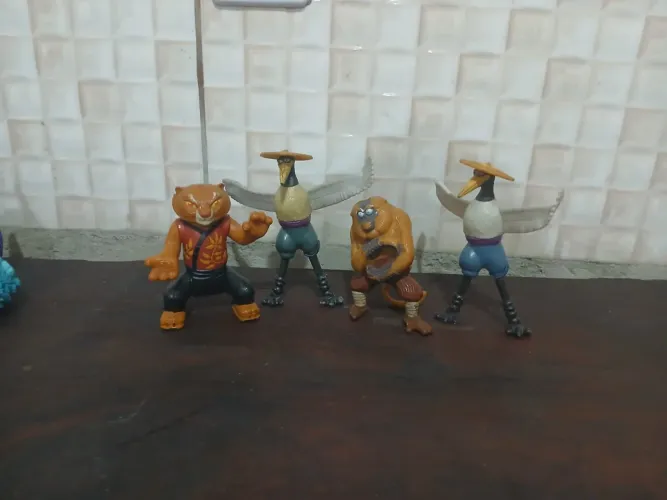 Bonecos Kung-fu Panda McDonald's