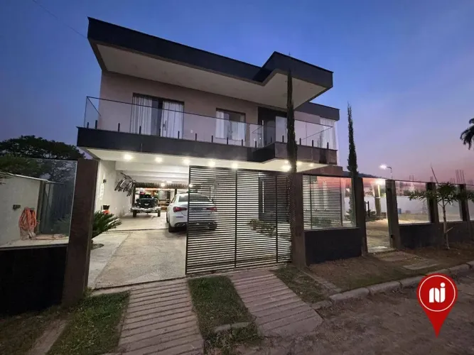 Casa com 3 dormitórios à venda, 900 m² por R$ 1.800.000 - Solar do Madeira - Contagem/MG