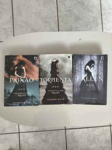 Livro Fallen