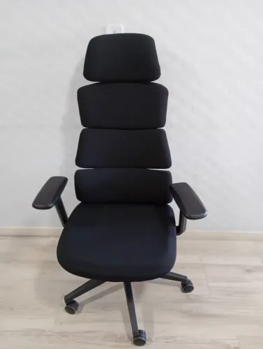 Cadeira de Escritório Ergonômica Preta