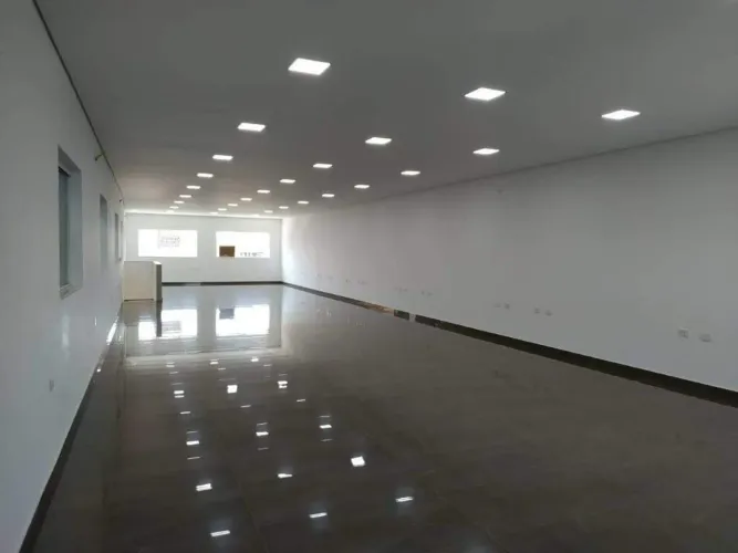Excelente sobreloja comercial para locação, Penha, São Paulo.