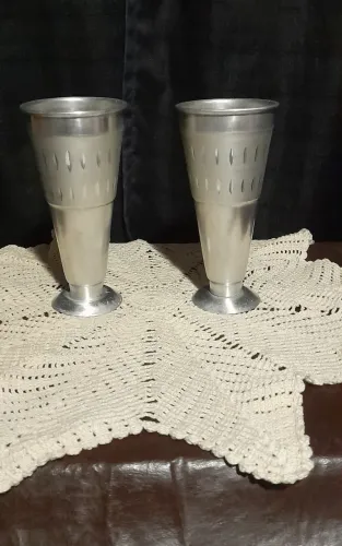 2 Taças de Alumínio Vintage Decorativos