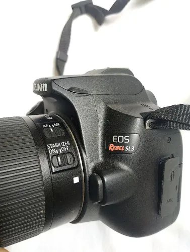 CAMERA DIGITAL SL3 CANON 2 baterias