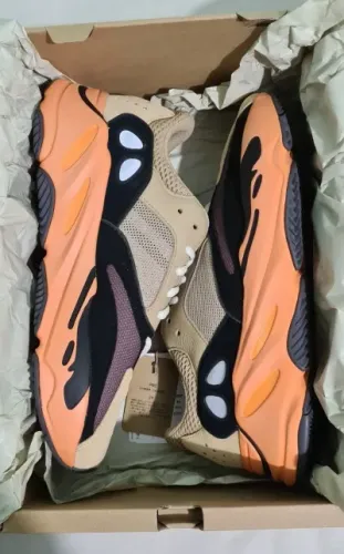 Tenis Adidas Yeezy Boost 700 V1 Enflame Amber Bege Laranja 37