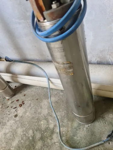 Bomba de água submersível 2cv mono 220v ebara