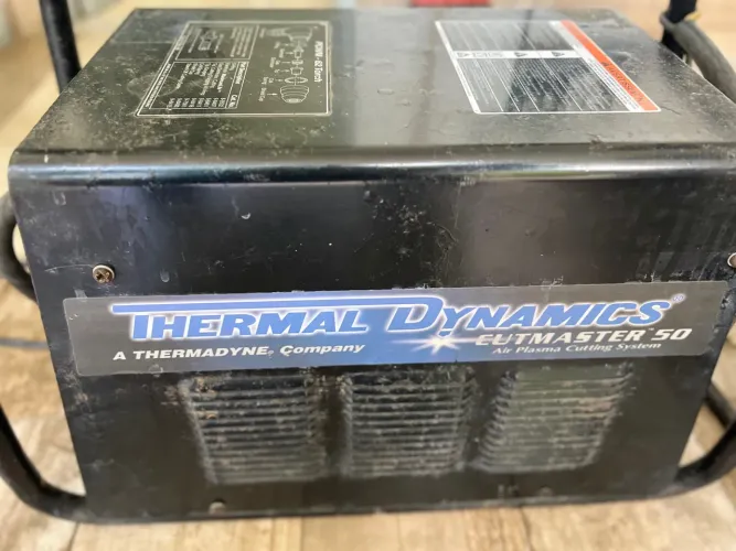 Máquina de Corte de Plasma Americana ? 