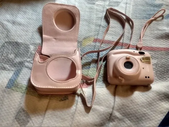 Camera Instantânea Fujifilm Instax Mini 11