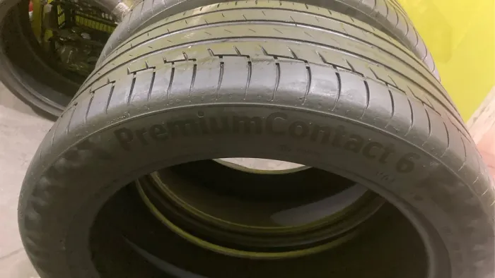 2-Pneus 235/45/18 Continental PremiumContact 6