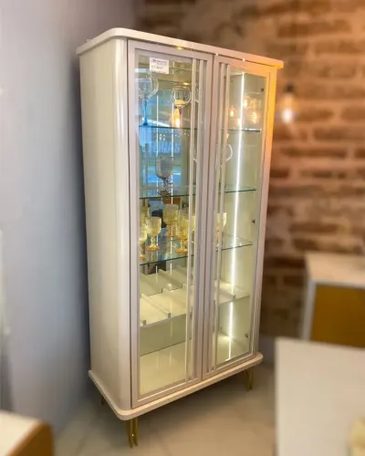 Cristaleira Évora R$ 2.499,00