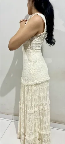 Vestido de renda