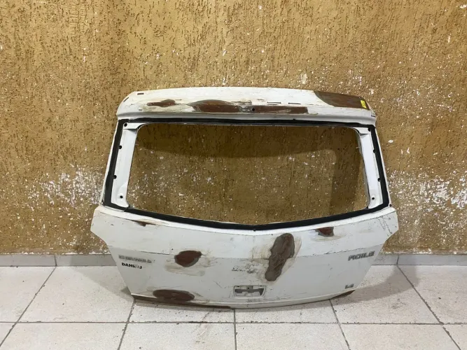 Tampa traseira Agile 2009/2010/2011/2012/2013/2014/2015