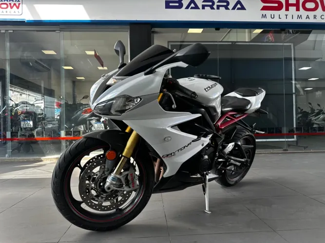 Triumph Daytona 675r 2014