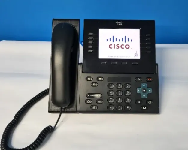 Telefone Ip Cisco Cp-9951 usado