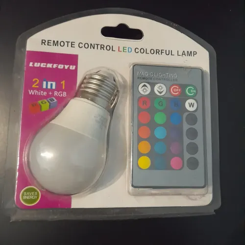 Lâmpada de Led Colorido Com Controle Remoto 2 em 1