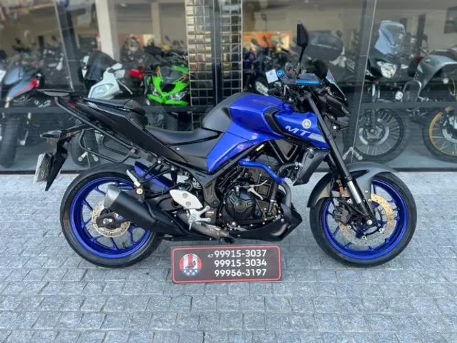 YAMAHA MT-03
