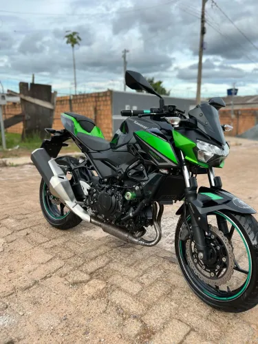 Kawasaki Z400 21/22 | Único Dono | Abaixo da FIPE + IPVA 26 Pago