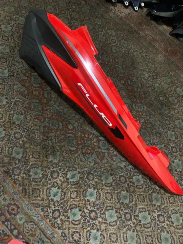 Carenagem lateral traseira Esquerda Yamaha Fluo125 Original