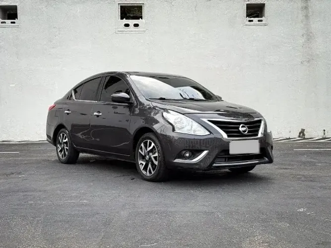Nissan Versa Unique 1.6 16V Flex 4P Mec. 2016